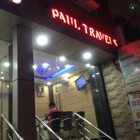 Adb Rooms Hotel De Pal Varanasi Esterno foto